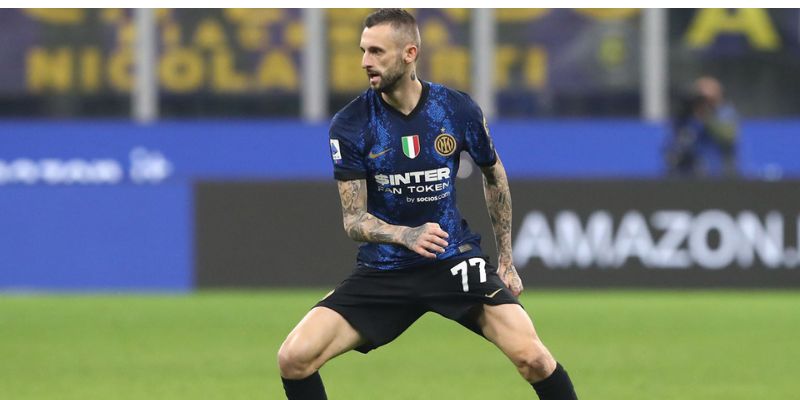 Brozovic: A Role Model for Young Players